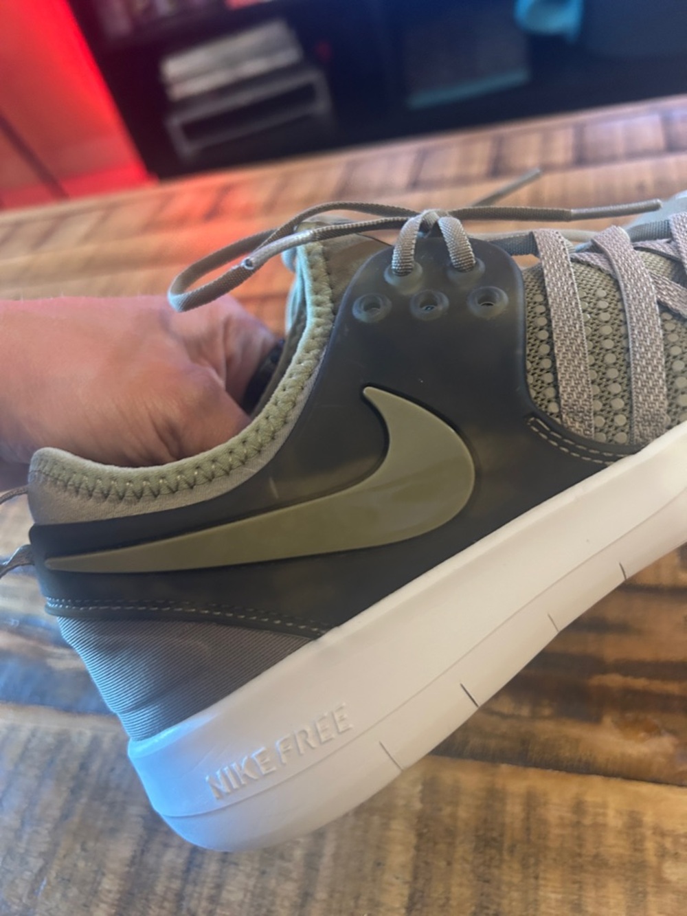 ⚡SALE Women’s NIKE Free TR Trainer Army Green Shoes - Size 8.5 - Picture 10 of 13